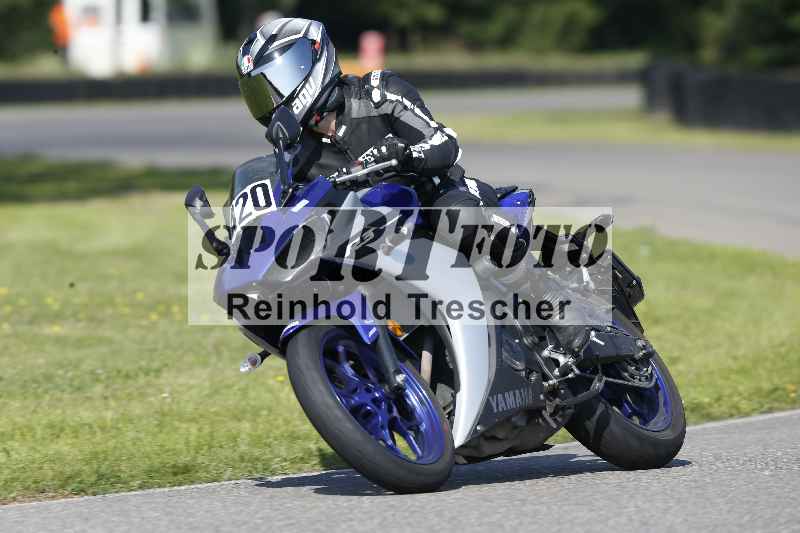 /44 09.08.2025 Plüss Moto Sport ADR/Einsteiger/420